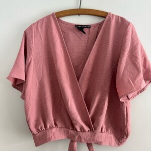 Como black xl Pink vneck Wrap cropped Top blouse
